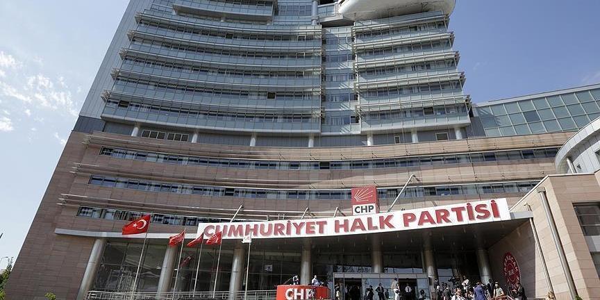 CHP, Milli Eğitim Bakanlığı'nın ücretsiz yemek uygulaması hakkında sosyal medya hesabından açıklama yaptı.