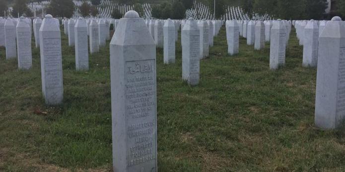 Srebrenitsa’da savaş suçu işlemekle itham edilen eski Sırp komutan gözaltına alındı