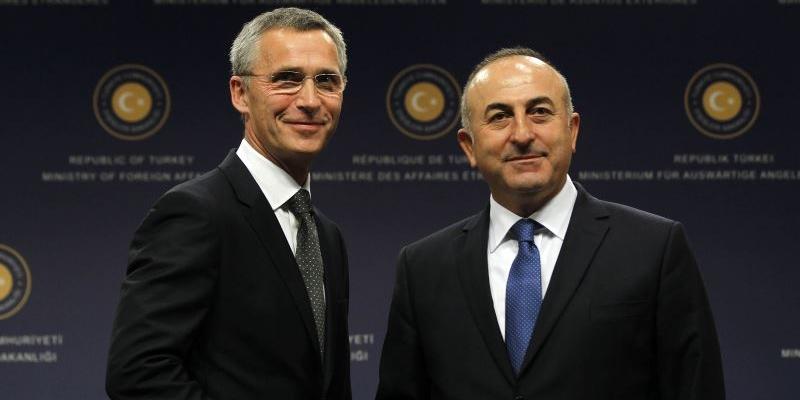 NATO Genel Sekreteri Stoltenberg: Türkiye ile Yunanistan 'ın yapıcı tutumları olumlu