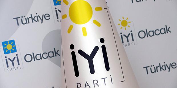 İyi Parti'nin Mersin il başkanı istifa etti