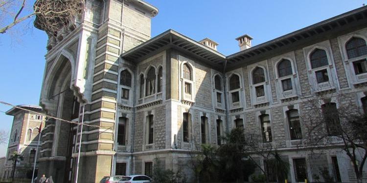   İstanbul Erkek Lisesi’nin yeni müdürü Hüseyin Sarı oldu