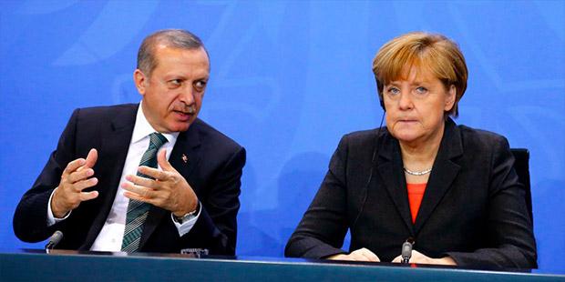 Merkel: Türkiye ile ortak çıkarlarımız var