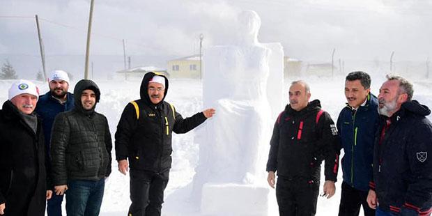 "Davos'ta olacaktım,  Ordu'yu tercih ettim"