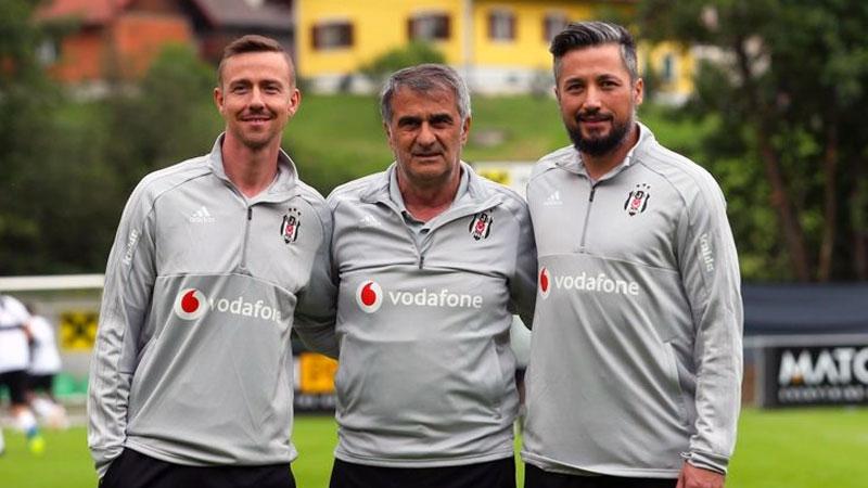 İlhan Mansız Beşiktaş'tan ayrıldı