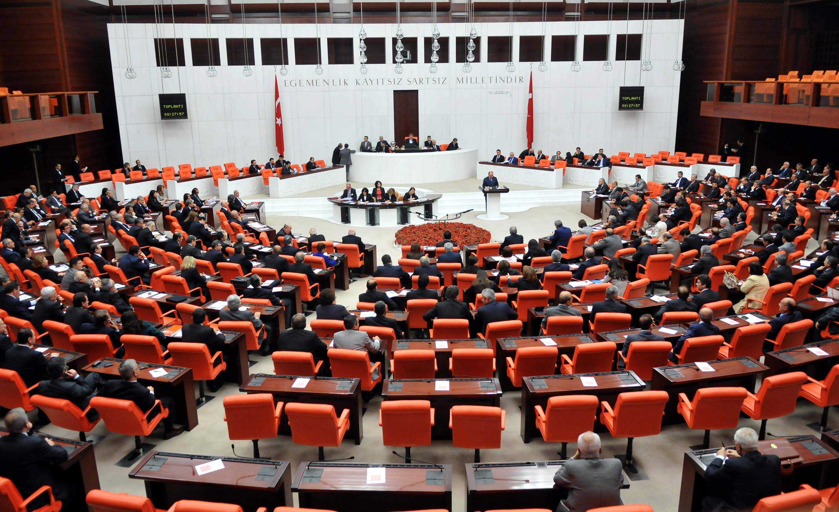 Seçim çalışmaları nedeniyle basın toplantılarının bile düzenlenmediği Meclis ne zaman açılacak?