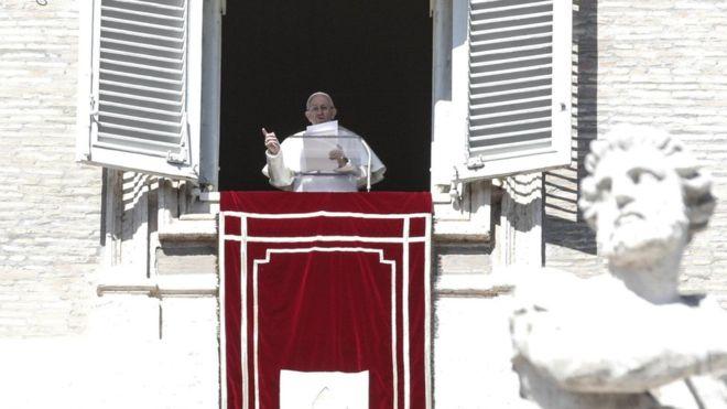 Papa Francesco, Ukrayna’da savaşı durdurması için Putin’e ‘yalvardı