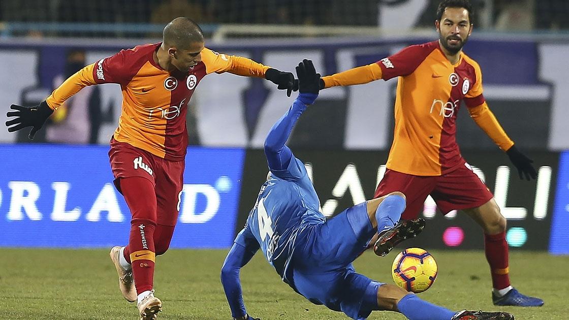 Galatasaray 1 puanla yetindi