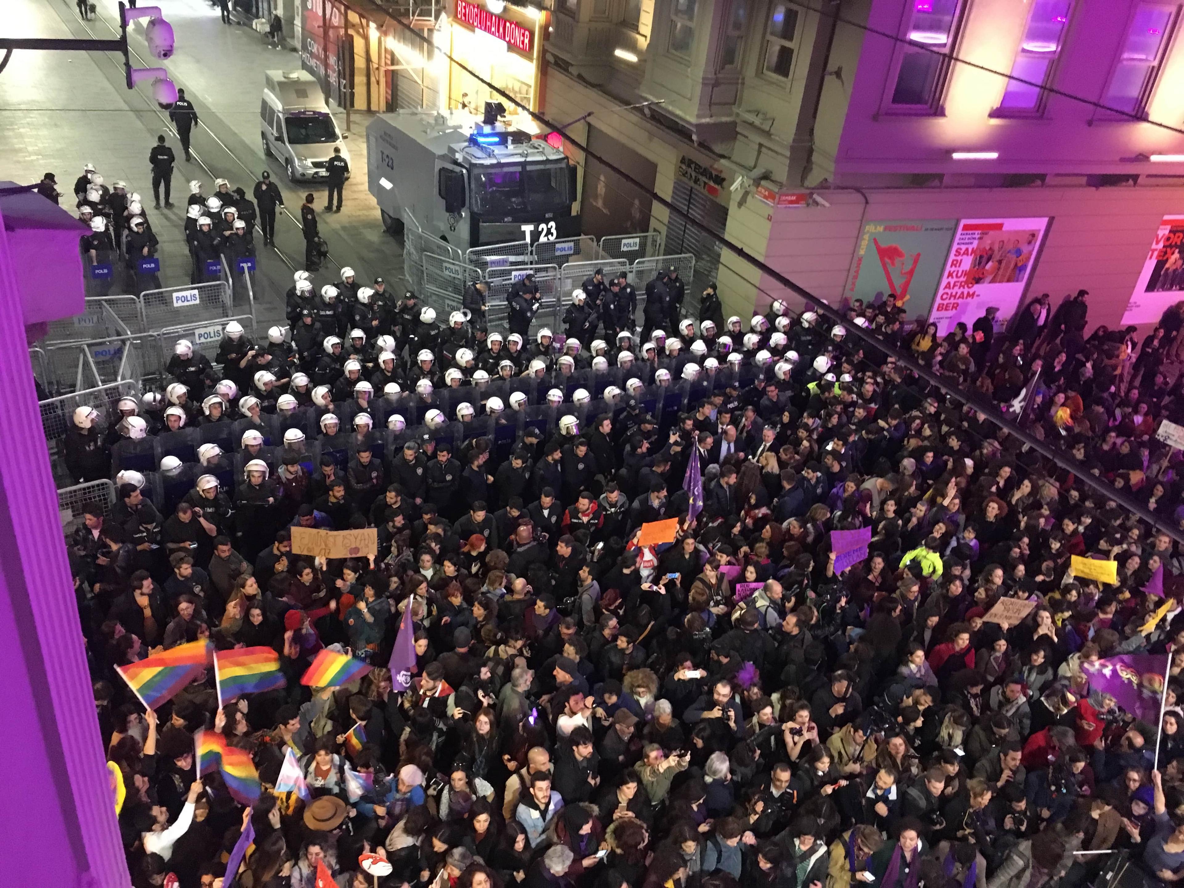 8 Mart'ta kadınların polis müdahalesine uğradığı Türkiye, 'Kadın olmak için en iyi ülkeler' listesinde kaçıncı sırada?