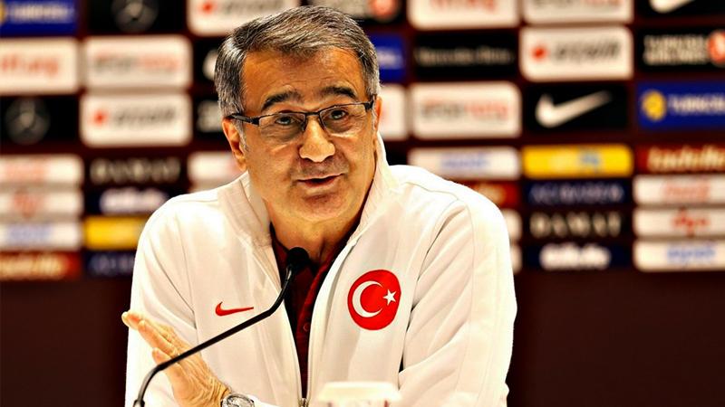 Şenol Güneş: Hepimiz ülkenin bir askeri olacağız