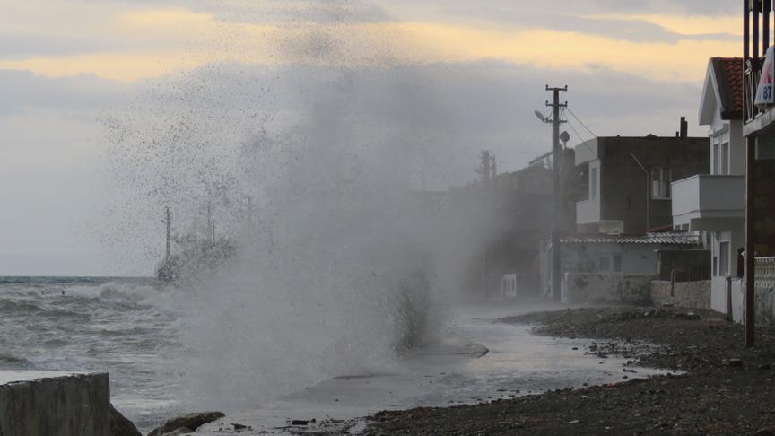 Meteoroloji'den Kuzey Ege için fırtına uyarısı 