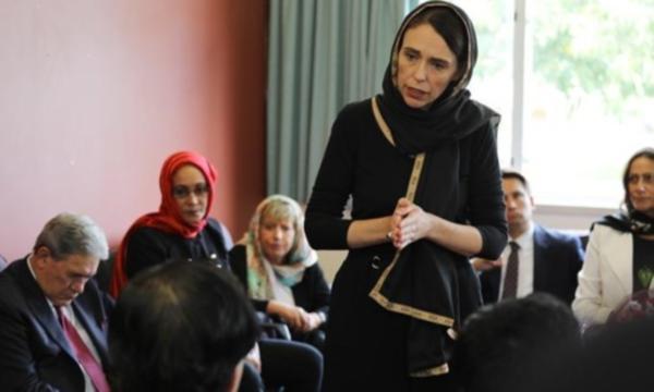 Yeni Zelanda Başbakanı Jacinda Ardern neden başörtüsü taktığını açıkladı