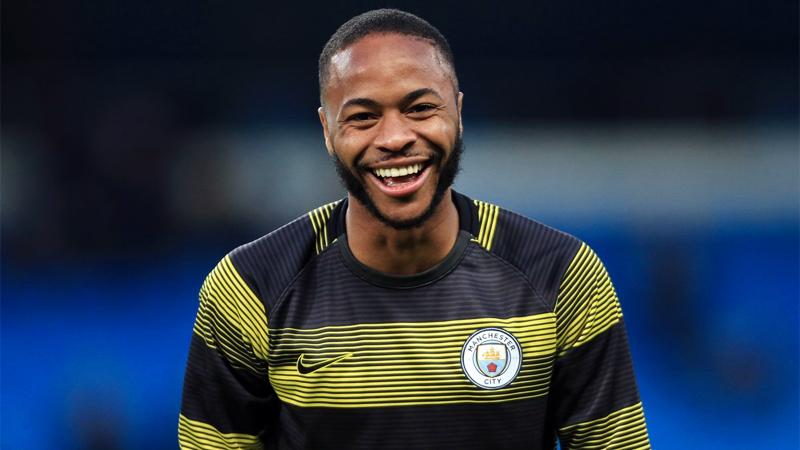 Sterling'den eski okulundaki öğrencilere kupa maçı jesti