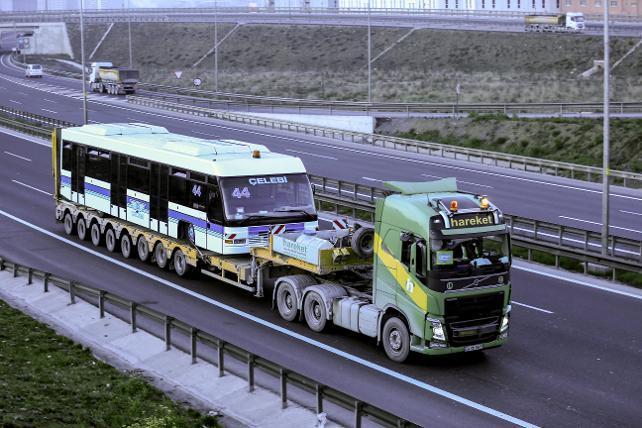 THY'nin "Büyük Göç"ü başladı; bazı yollar trafiğe kapatılıyor