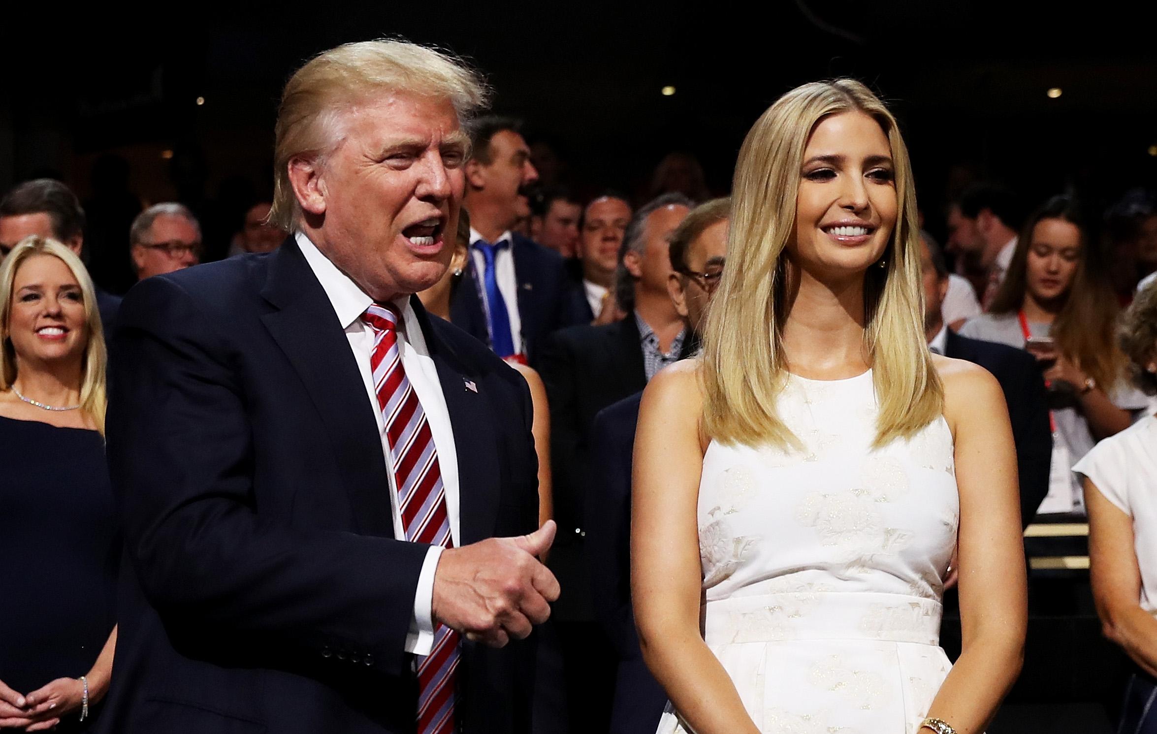 Ivanka Trump: Beyaz Saray'da çalışmaya devam etmem çocuklarıma bağlı 