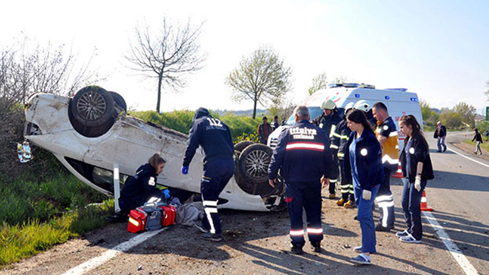 Tekirdağ'da pikniğe giden liseliler kaza yaptı: 1 ölü, 2 yaralı