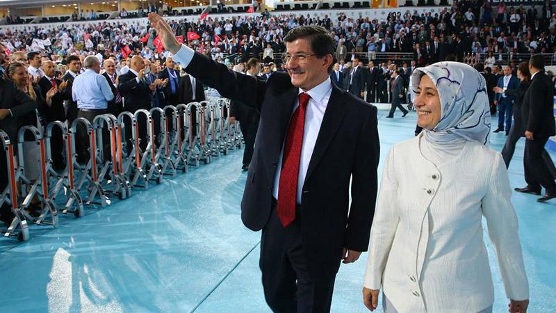 Sare Davutoğlu'nun Medipol Üniversitesi’ndeki programı gerekçesiz iptal edildi