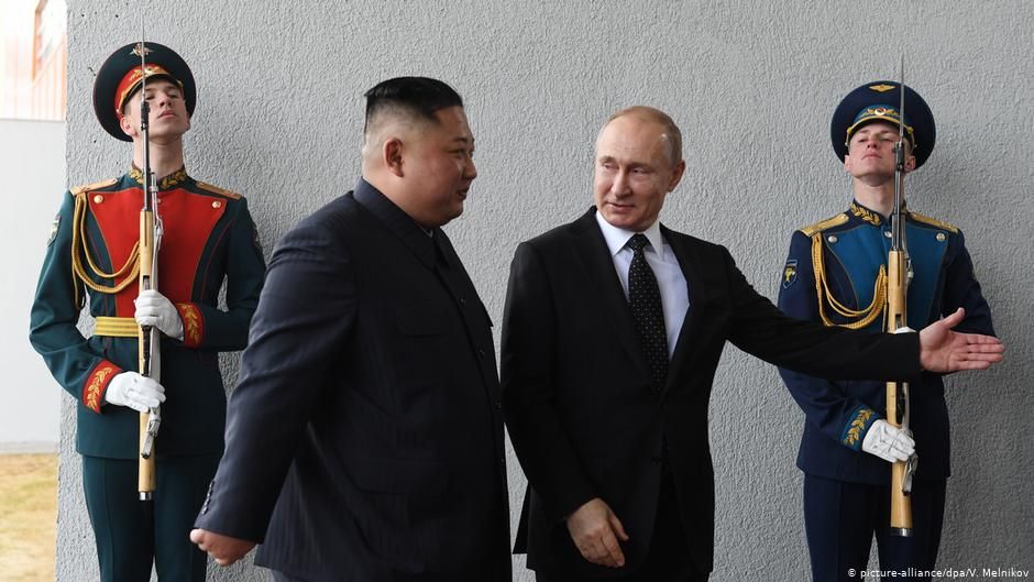 Putin ve Kim ilk kez bir araya geldi