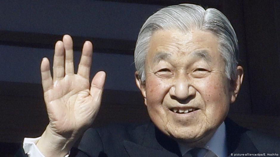 Japonya İmparatoru Akihito tahttan feragat ediyor