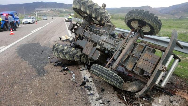 Divriği’de trafik kazası: 2 yaralı