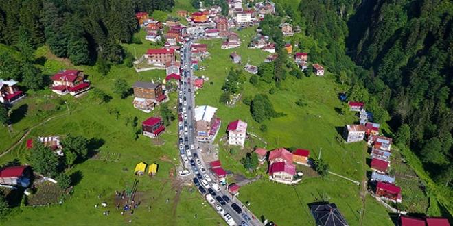 Cumhurbaşkanı Erdoğan’ın ‘kirlettik’ dediği yaylada kentsel dönüşüm: bin 800 araçlık katlı otopark inşa edilecek