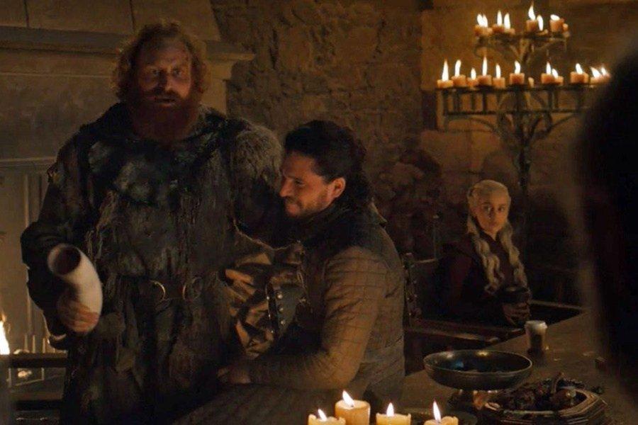 Game of Thrones'daki Starbucks bardağının dışında filmlerde ne gibi hatalar yapıldı?