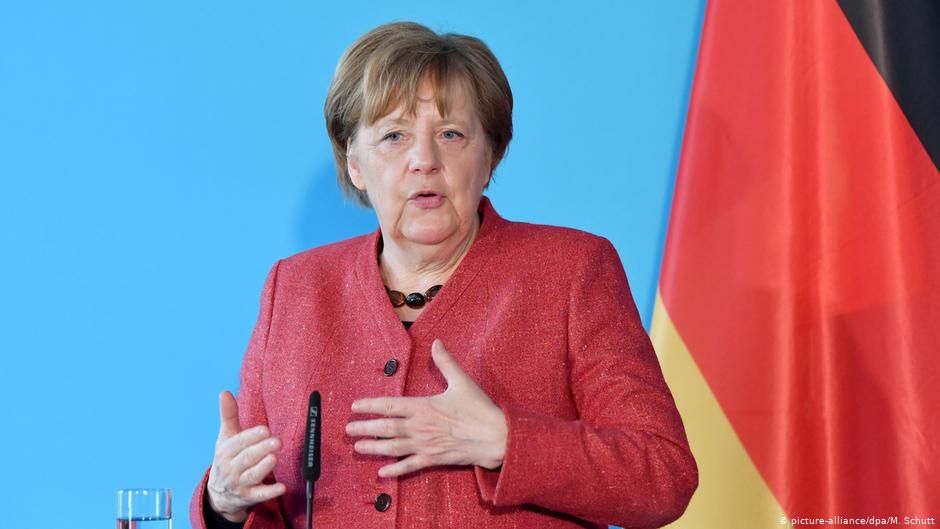 Merkel'den Kıbrıs'a destek mesajı