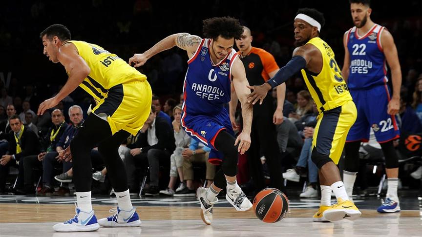 ÖZET | Anadolu Efes, Fenerbahçe Beko'yu mağlup etti, Final Four'da finale yükseldi!