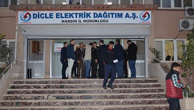 Mahkeme kararına rağmen DEDAŞ elektriği tekrar kesti Mardin'e su verilemiyor