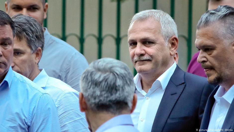 Romanya'da iktidar partisinin lideri hapse girdi