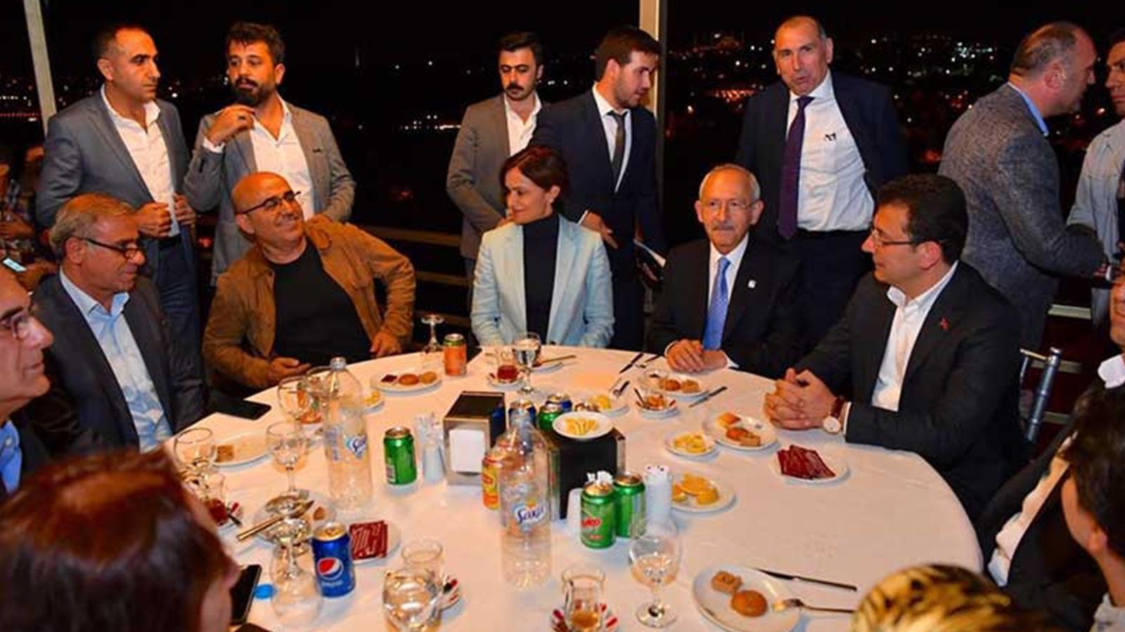 Akif Beki, "Kürt camiasının önde gelenleri, meleler ve şeyhler" iftarındaki gözlemini yazdı: Kaftancıoğlu'nun gördüğü alaka, asıl sürprizdi