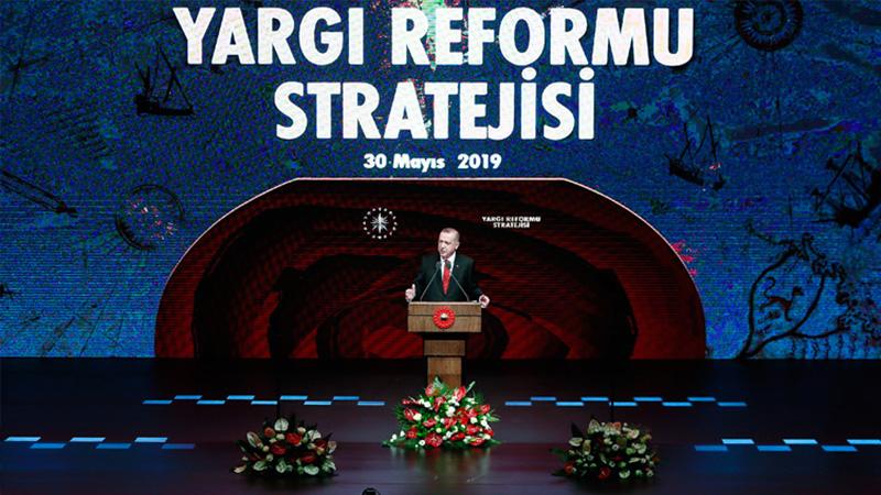 İstanbul ve Ankara Barosu, Erdoğan'ın açıkladığı Yargı Reformu Strateji Belgesi hakkında ne düşünüyor?