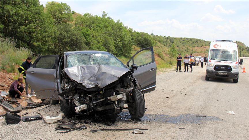 Bayram tatilinde trafik kazalarında 34 kişi hayatını kaybetti, 337 kişi de yaralandı