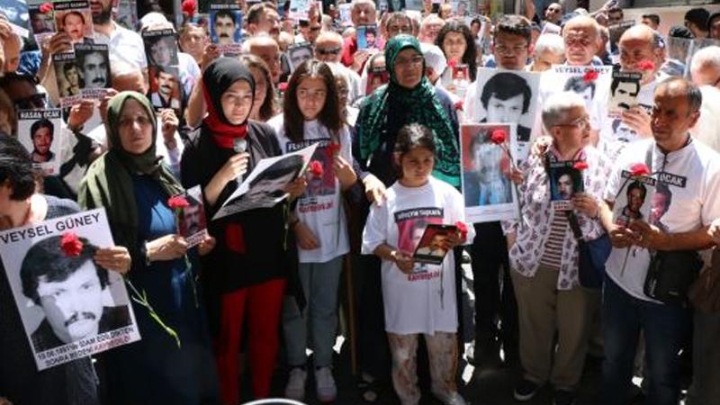 Cumartesi İnsanları 741. haftada: "Ne yazık, demokrasi böyle dar sokaklarda olmuyor"