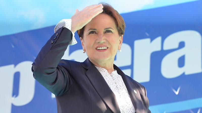 Akşener'den partililere çağrı: 23 Haziran’a kadar bir yanağına tokat atana diğerini dönüp ‘buraya da at’ diyeceksiniz