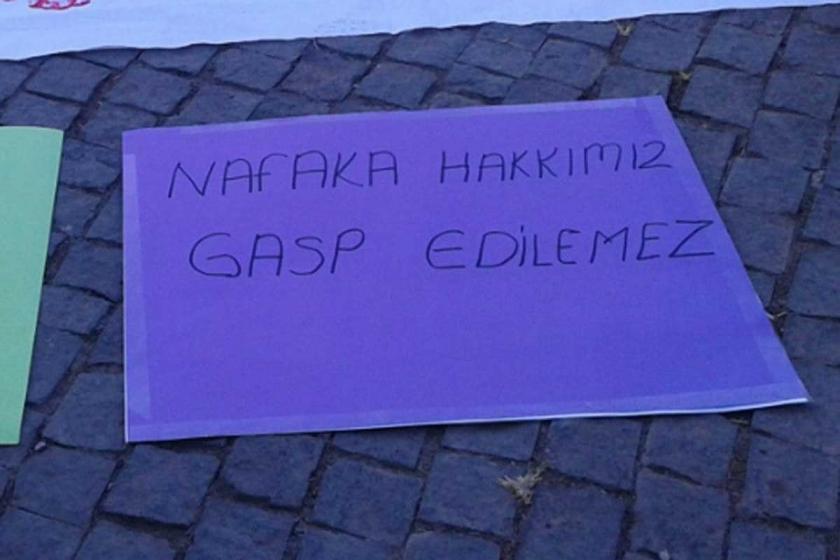 Nafaka hakkı için kadınların imzaları bir günde 4 bini aştı, hedef 10 bin imza