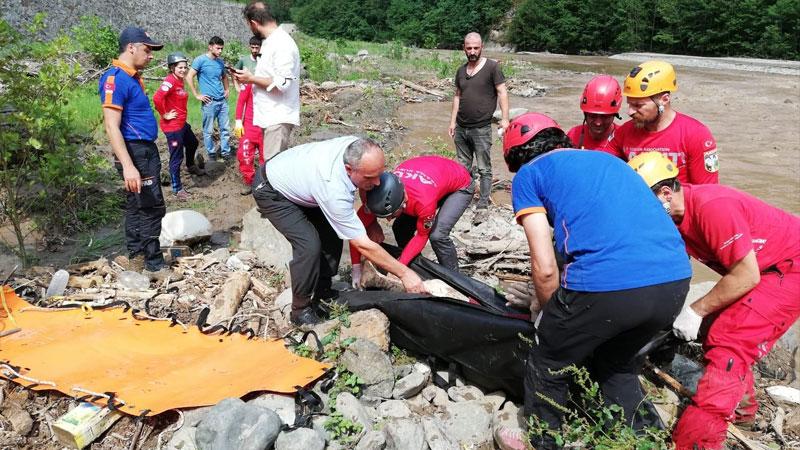 Trabzon Araklı'daki HES taşkınında ölü sayısı 7'ye yükseldi