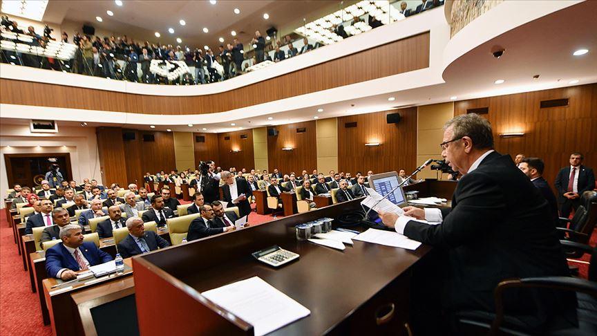 İstanbul seçimi öncesi değiştirildi; belediye şirketlerindeki atama yetkisi artık başkanın değil, meclisin