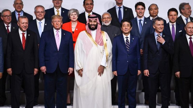 G20 zirvesi başladı: Aile fotoğrafı çekildi