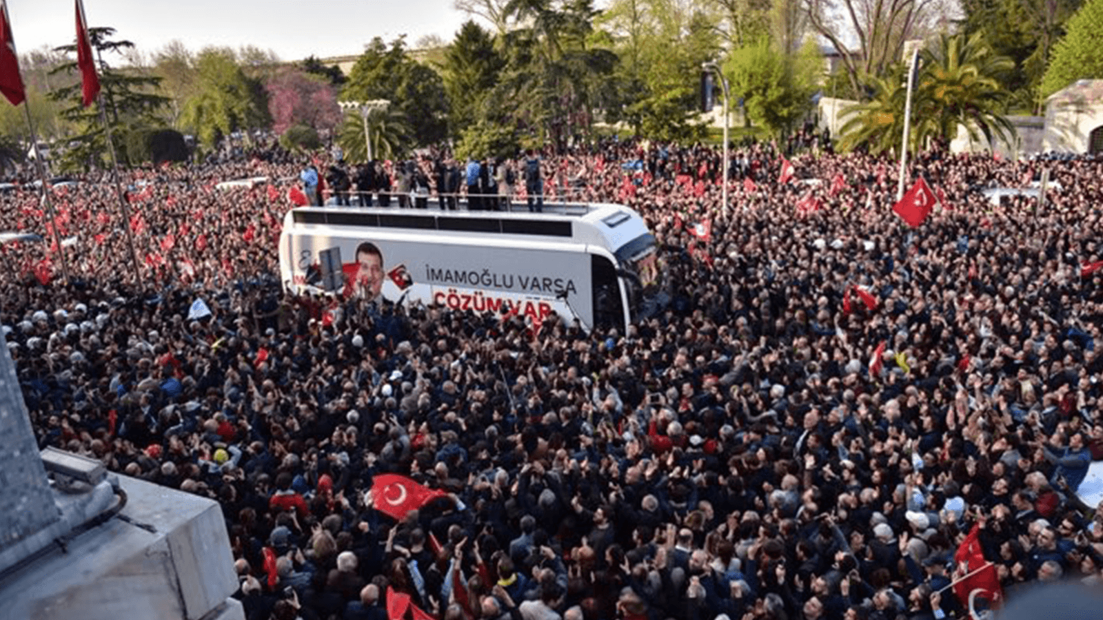 Economist: Türkiye'de demokrasi hasta olsa da henüz ölmedi