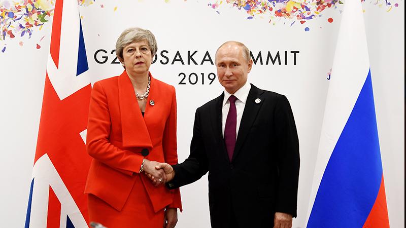 Britanya Başbakanı May'den Rus lideri Putin'e uyarı: Agresif davranışlarını durdurmalısın