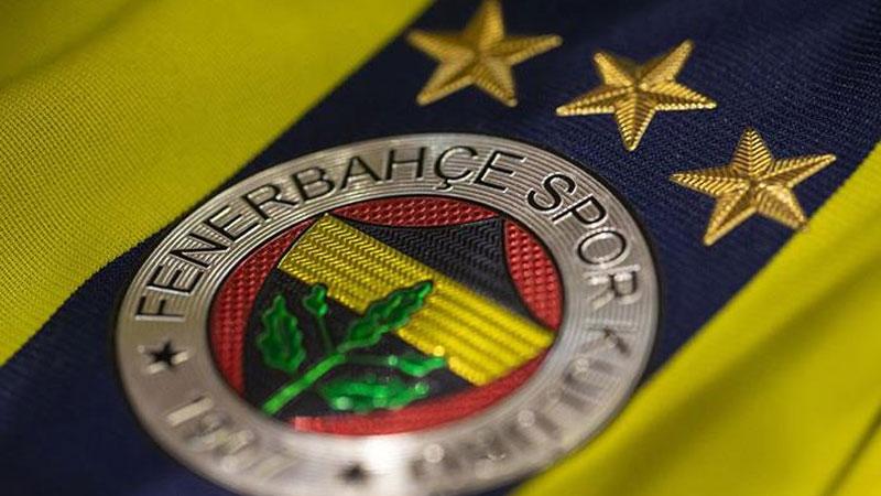 Fenerbahçe taraftarın beklediği transferi açıkladı