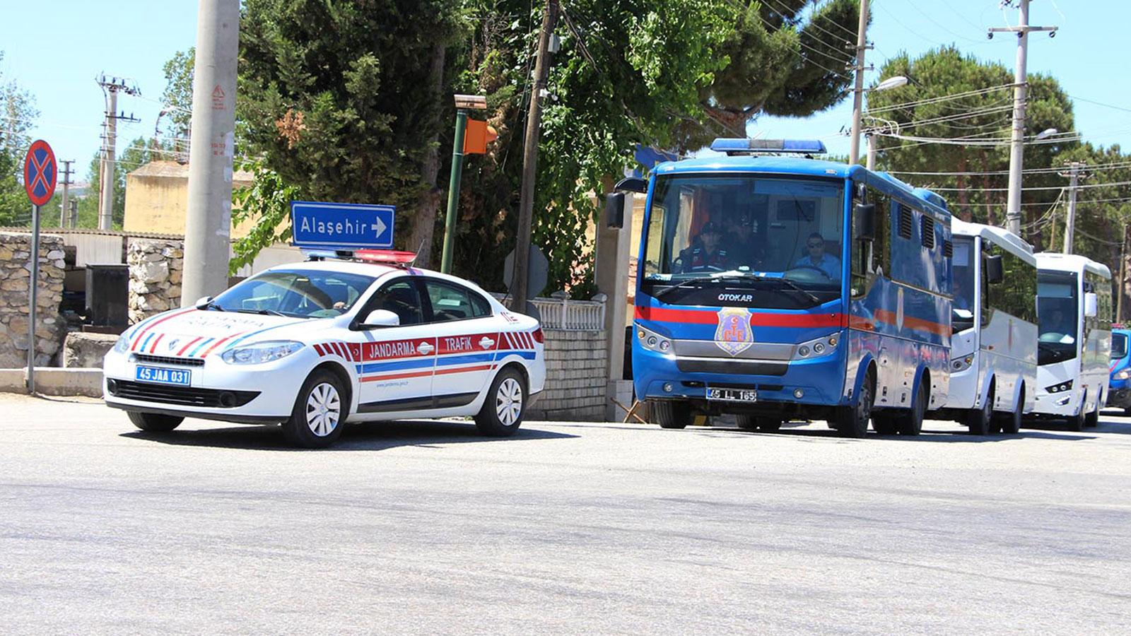 Bir cezaevi kapatıldı, iki cezaevinin kapatılmasına karar verildi