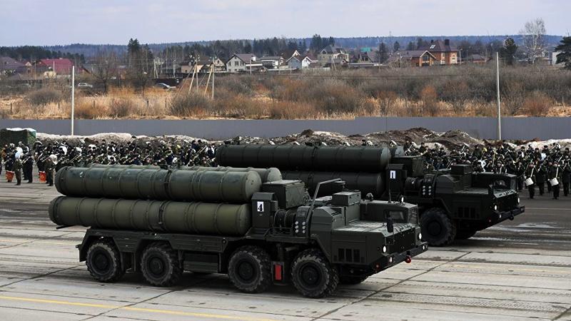 S-400'ler pazar günü uçaklara yükleniyor