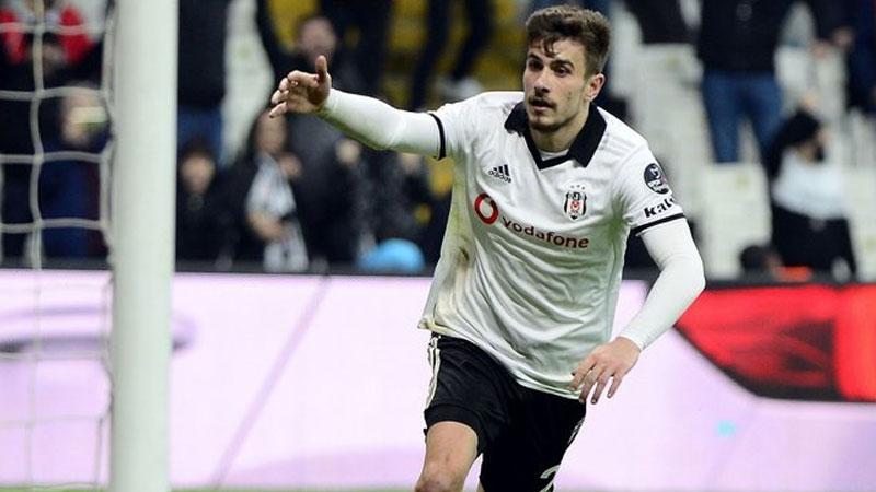 Beşiktaş'la sözleşmesinin sonuna gelen Dorukhan Toköz'den ayrılık sinyali