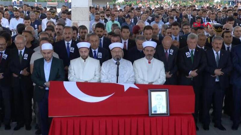 Erbil'deki saldırıda hayatını kaybeden konsolosluk görevlisi son yolculuğuna uğurlandı