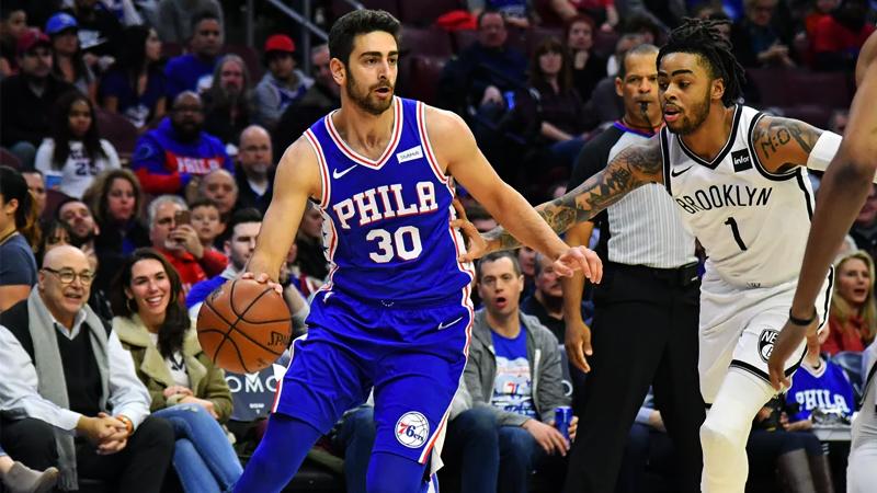 Furkan Korkmaz 2 yıl daha Philadelphia 76ers'ta