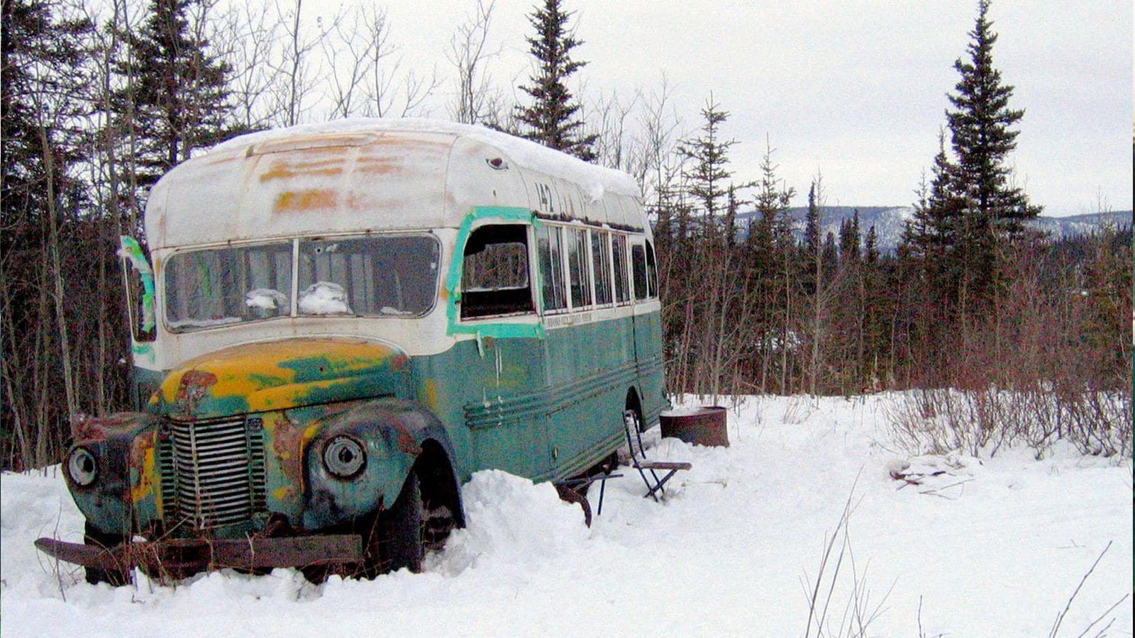 "Into the Wild" otobüsüne gitmeye çalışan kadın boğularak hayatını kaybetti