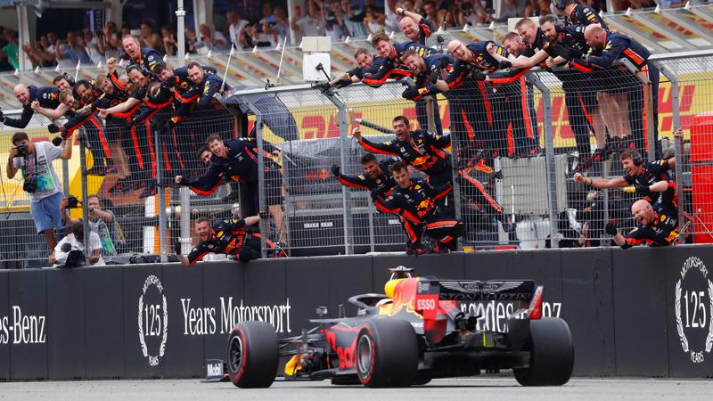 Formula 1'in Brezilya ayağında pole pozisyonu Verstappen'in