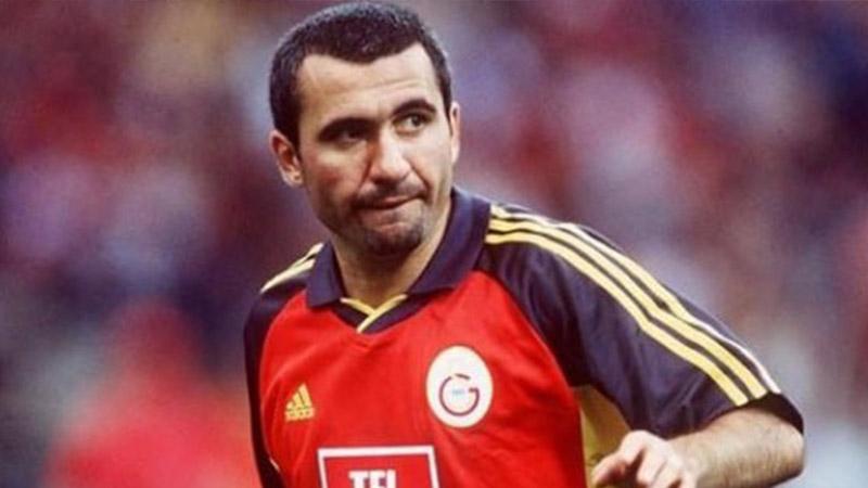 Eski futbolcudan Hagi anısı: Dirsek attı, dişim sallanıyor; hakem “İdare et, tanıdık dişçide yaptırırız” dedi