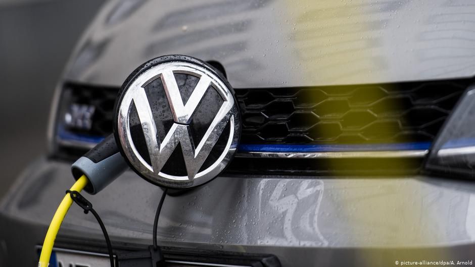 Türkiye'de kurulacağı iddia edilmişti; Bulgaristan'ın Başbakanı yeni VW fabrikasını istiyor